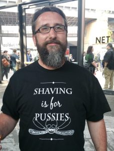 shaving pussies